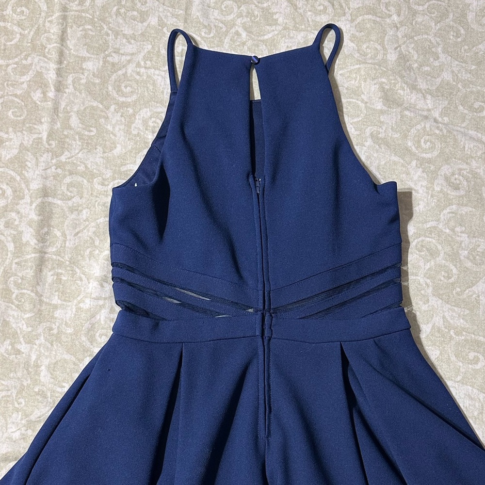 Elegant Navy Blue Sleeveless Dress - Picture 2 of 2